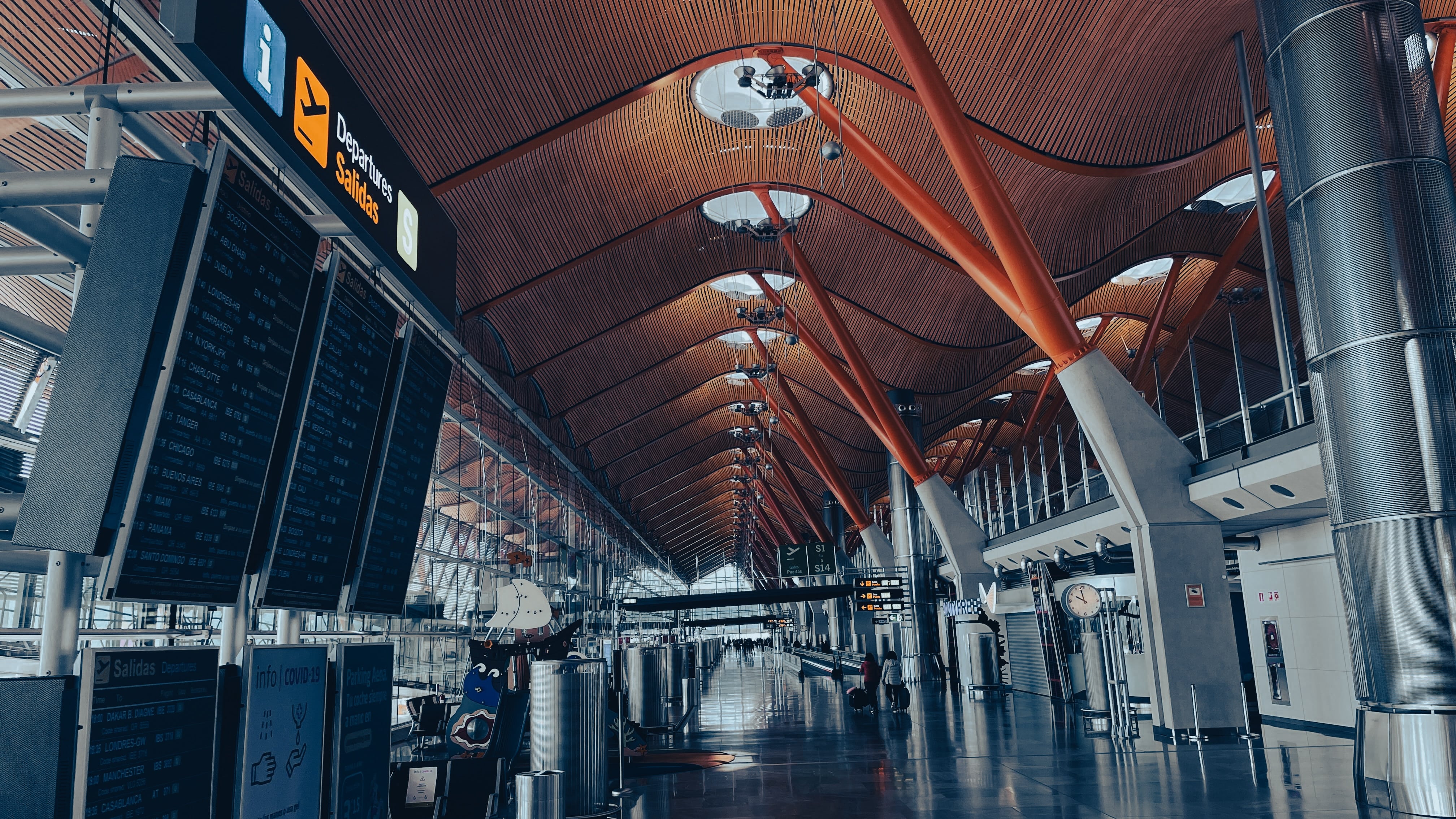Curiosidades del aeropuerto de Madrid: 10 datos sorprendentes sobre el Adolfo Suárez Madrid-Barajas